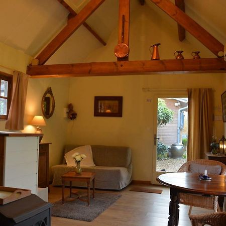 Le Jardin Sauvage Bed and Breakfast Maintenay Exteriör bild