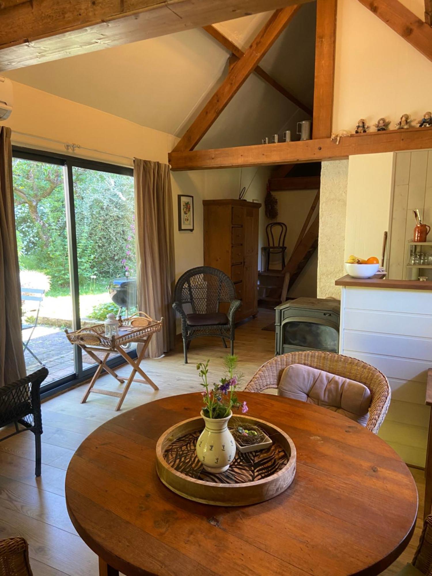 Le Jardin Sauvage Bed and Breakfast Maintenay Exteriör bild